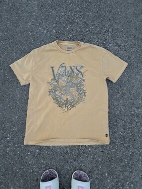 Vans Men’s Tan Graphic Logo Tee